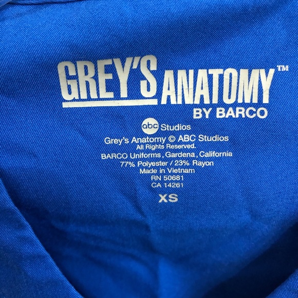 Grey’s Anatomy Scrub Set XS - Picture 3 of 7